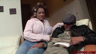 Liels Veselīgs Tits Un braukt uz Ramon par MILF Jordāniju