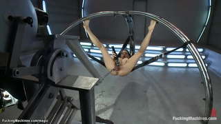 Pigtailed एकल brunette Latina सुन्दरी सारा Luvv स्ट्रिप्स lingerie गर्न मोजा र त्यसपछि fucks मिसिन र तीव्र हुन्छ orgasms मा विभिन्न स्थान