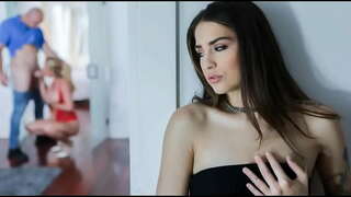 Мамаша Подкрадывается карата парню Өзүнүн Кыздар