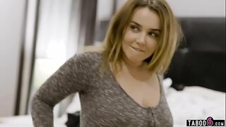 Amba susu couchsurfer nyoba kanggo nyolong saka wong hosting dheweke