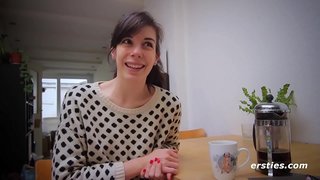 ���ጥል ቅድሚያ Rubbing መጠቀም Untrimmed Bush